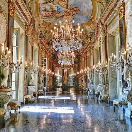 Casa de hóspedes Small Shared House Terrace Above *