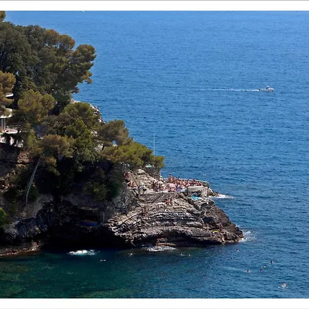 Small Shared House Terrace Above Casa de hóspedes *