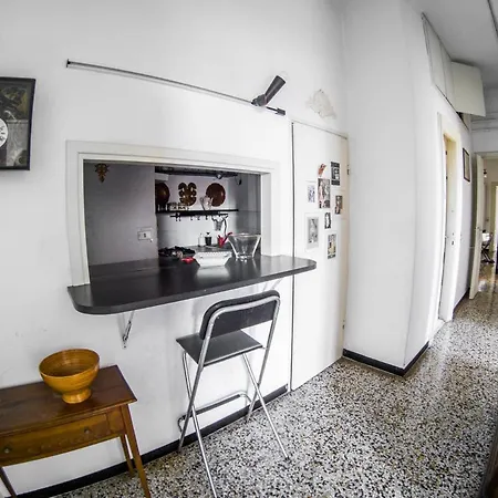 Small Shared House Terrace Above Genua